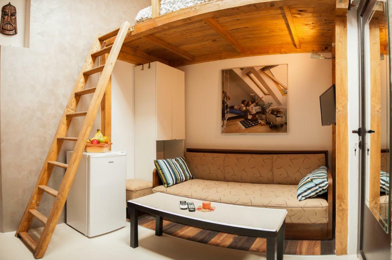 Vitosha Blvd - Attic Studio Sofia Exterior photo